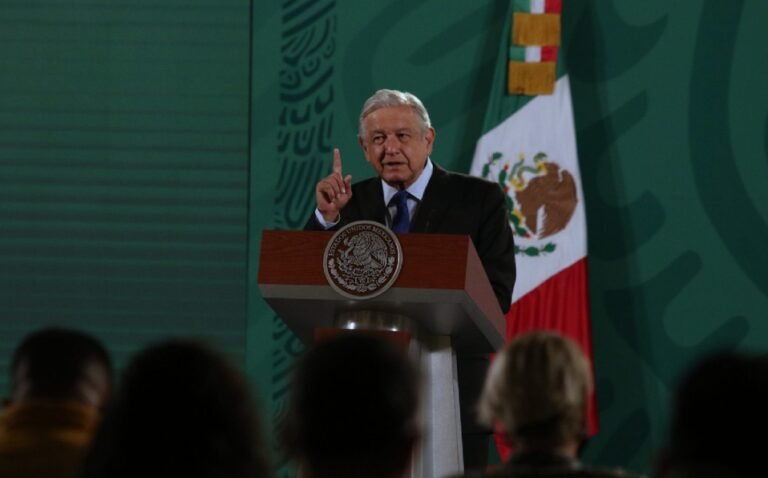 No somos ingenuos, dice AMLO sobre tope al gas
