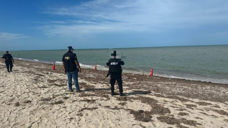 Recala a la playa de Chicxulub Puerto empaque con droga