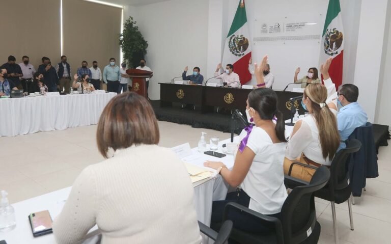 Polémica luz verde al paquete fiscal 2022 en Yucatán