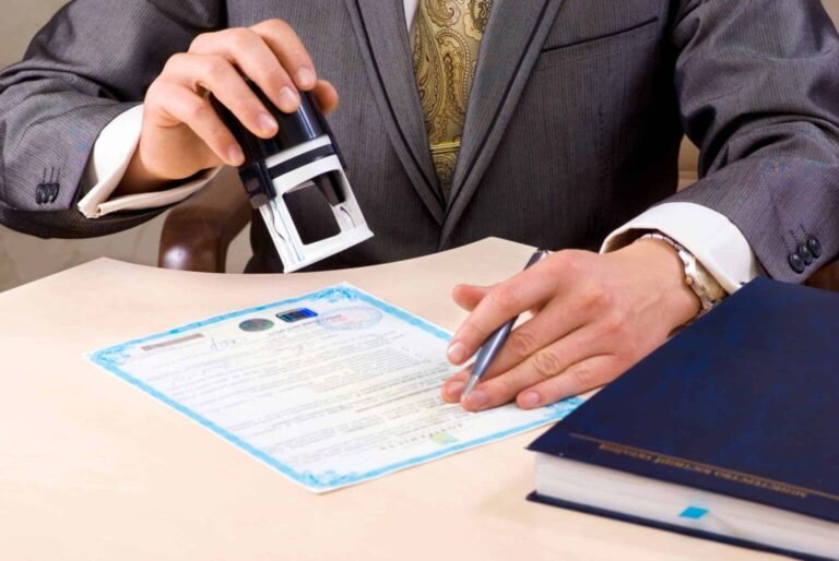 Amplían servicio notarial