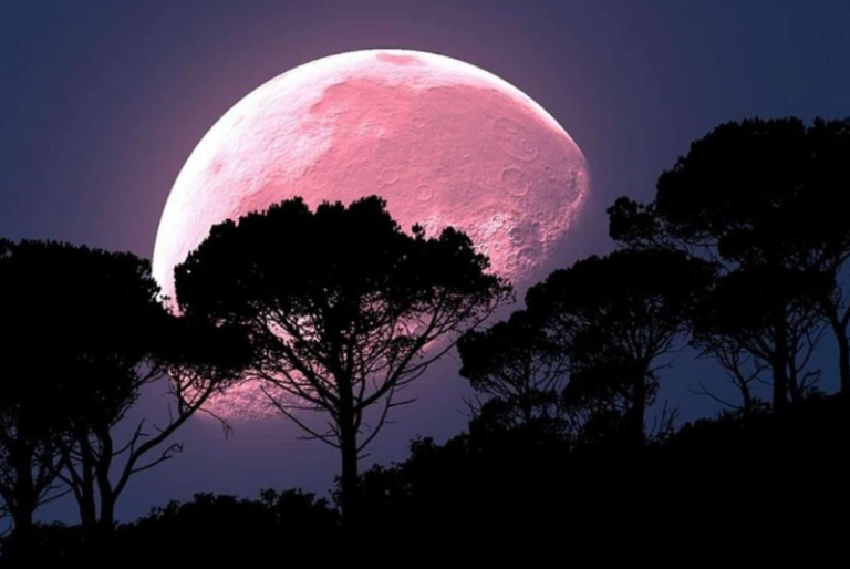 Luna de Fresa: ¿Cuándo y a qué hora se podrá ver en México?