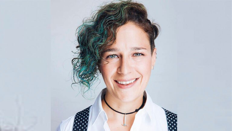 Piden la salida de Michelle Fridman por comentario homofóbico