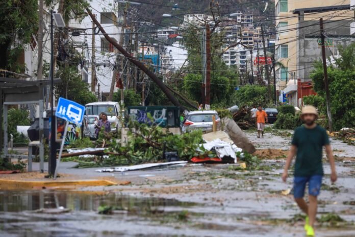 ACAPULCO, MEXICO - OCTOBER 26: Material damage to hotels and infrastructure in the tourist area, after Hurricane Otis hit Acapulco on October 26, 2023 in Acapulco, Mexico. Otis made landfall on the coast of Acapulco as a category 5 storm. (Photo by Luis G