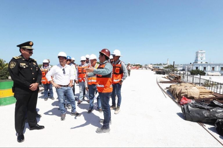 Supervisa Mauricio Vila avances de la construcción del Viaducto Elevado de Progreso