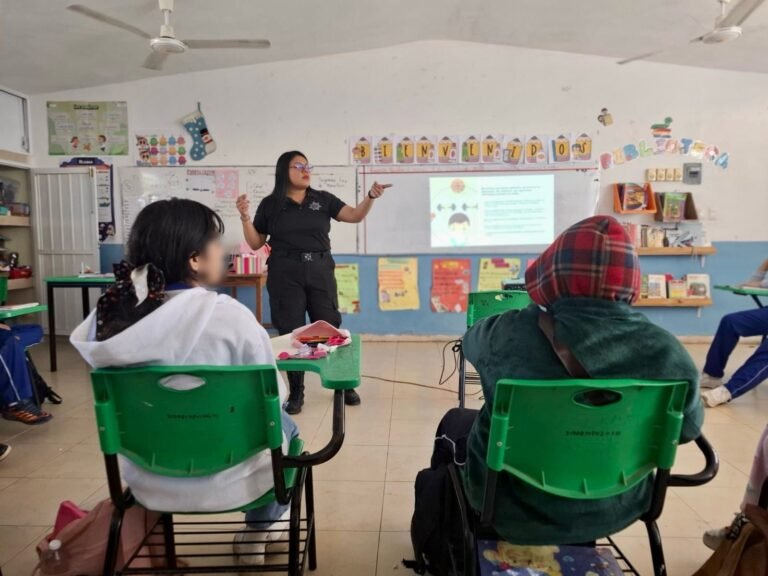 Kanasín refuerza la atención a la salud mental en escuelas con programas de prevención