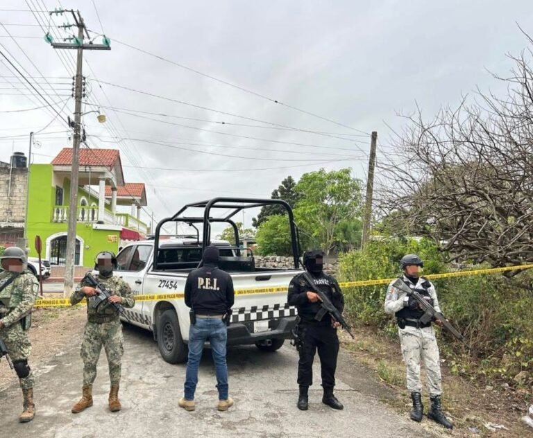Investigan muerte de adolescente en Bosques del Poniente; hallan cuerpo dentro de vivienda